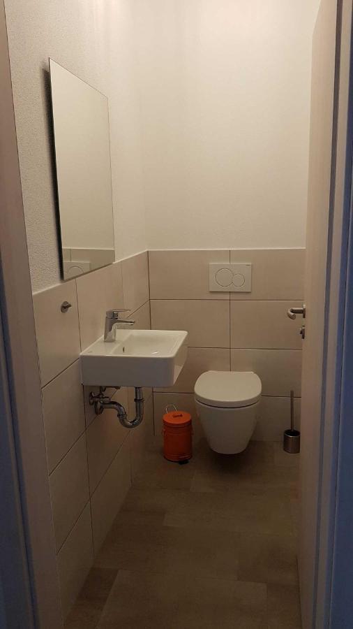 Schoch Apartment *